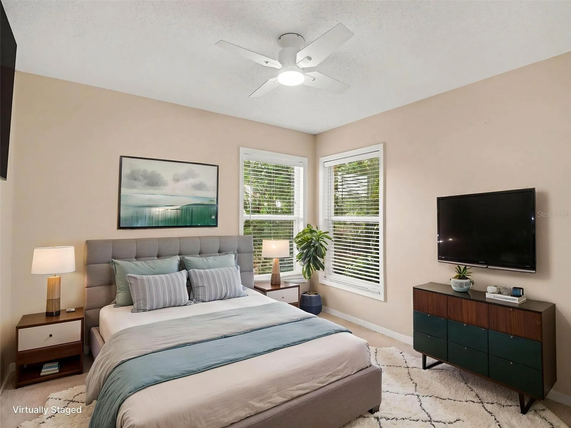 5325 Gardens Drive Sarasota FL 34243