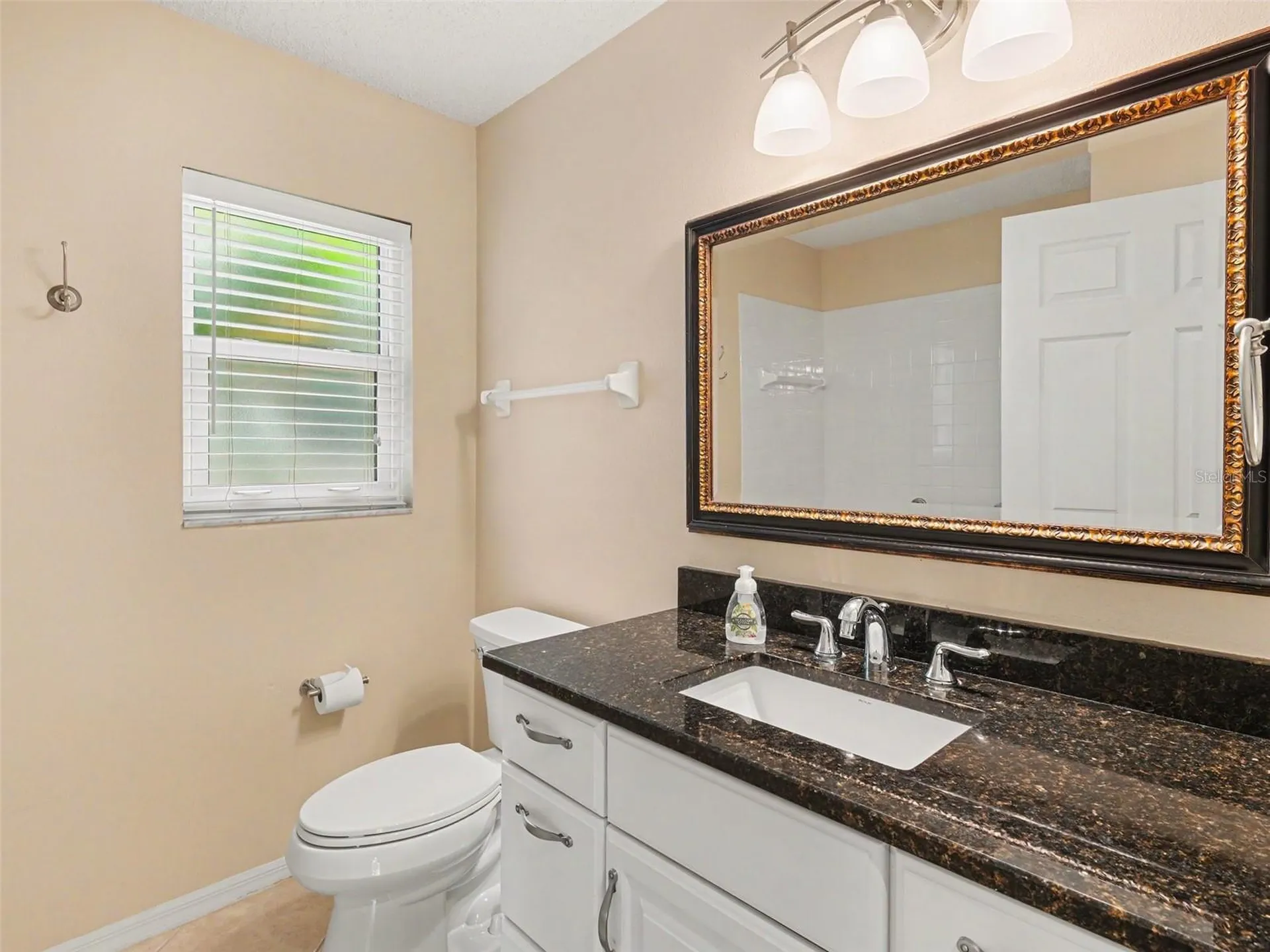5325 Gardens Drive Sarasota FL 34243
