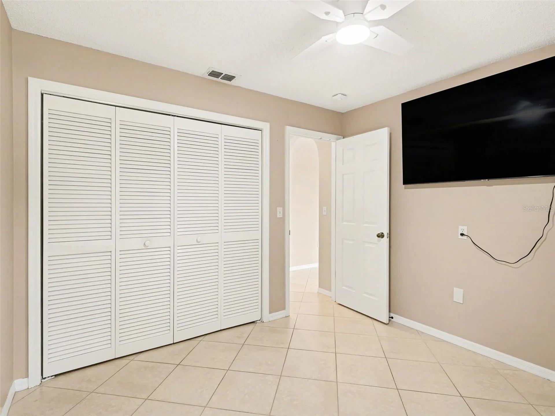 5325 Gardens Drive Sarasota FL 34243