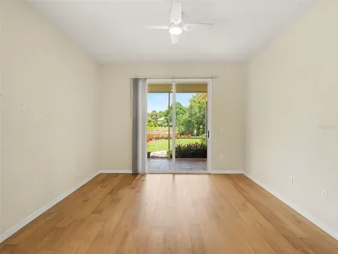 5325 Gardens Drive Sarasota FL 34243
