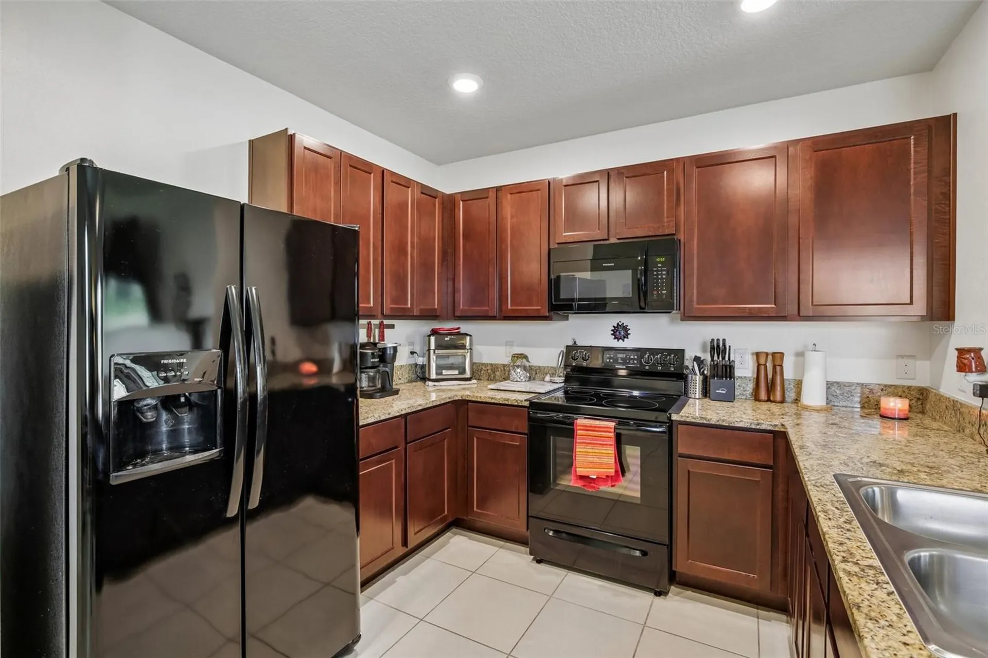 11008 Leland Groves Drive Riverview FL 33579