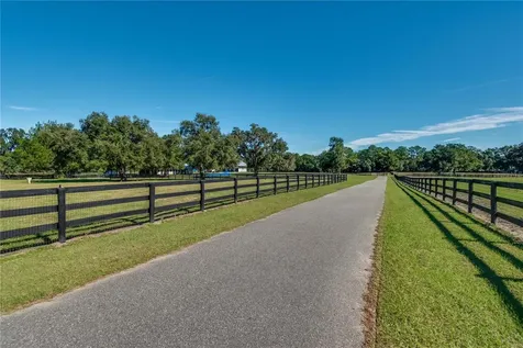 7787 NW 150th Avenue Morriston FL 32668