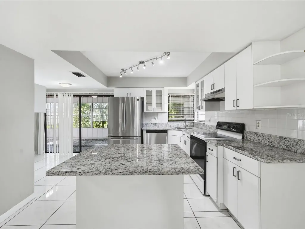 11314 Laurel Crest Lane Tampa FL 33624