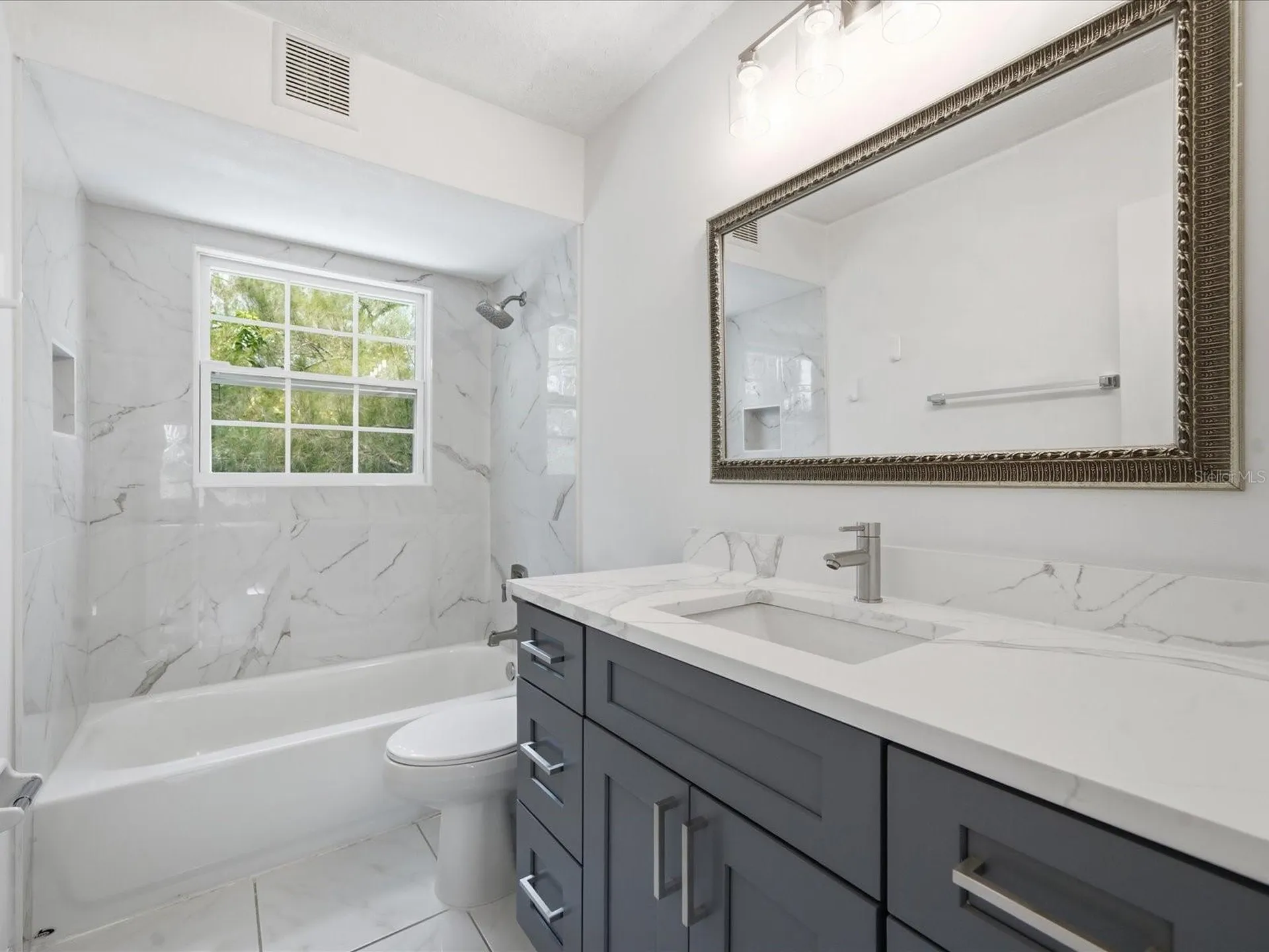 11314 Laurel Crest Lane Tampa FL 33624