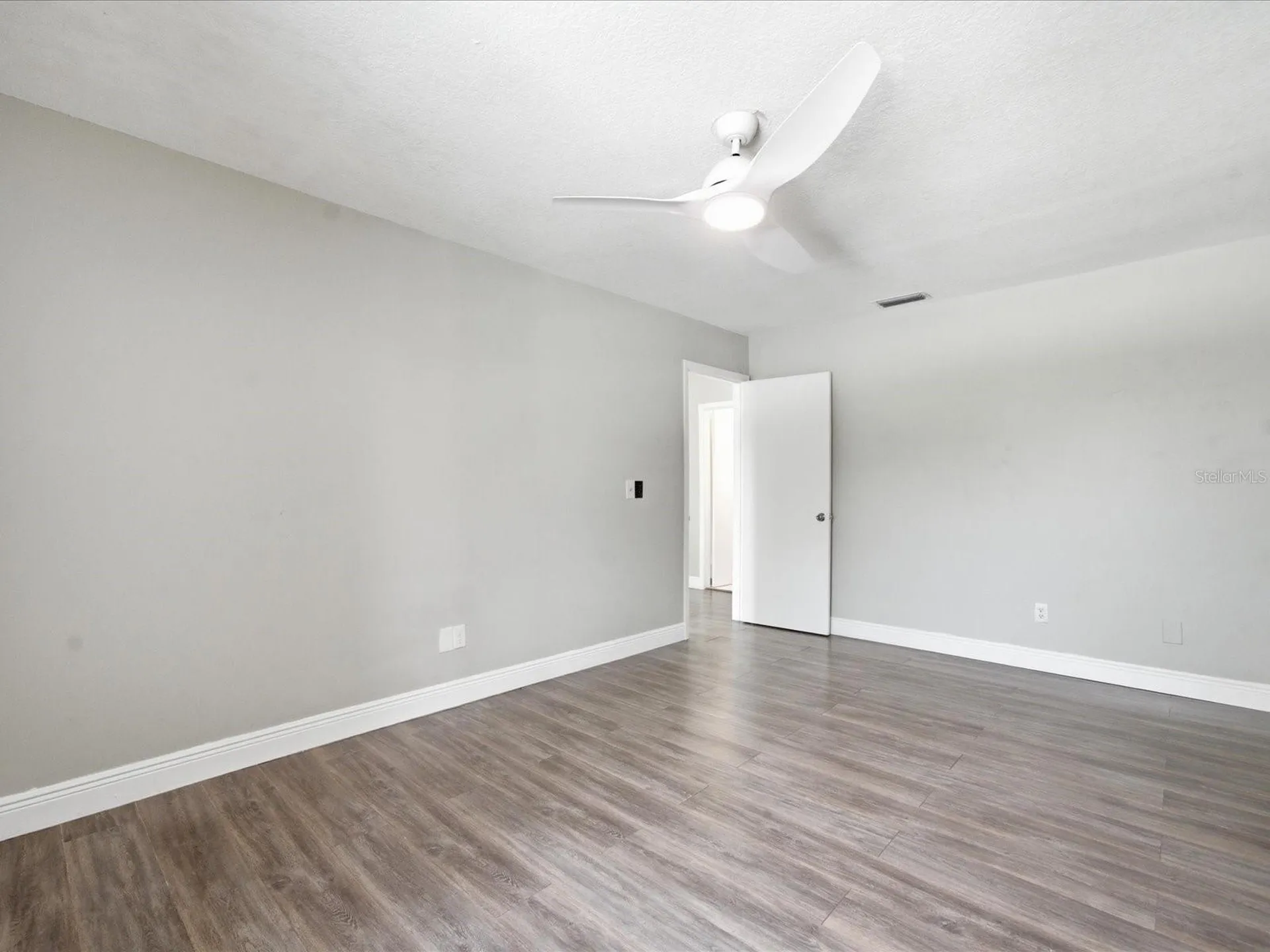 11314 Laurel Crest Lane Tampa FL 33624
