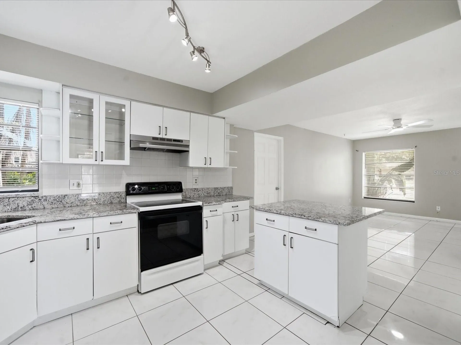 11314 Laurel Crest Lane Tampa FL 33624