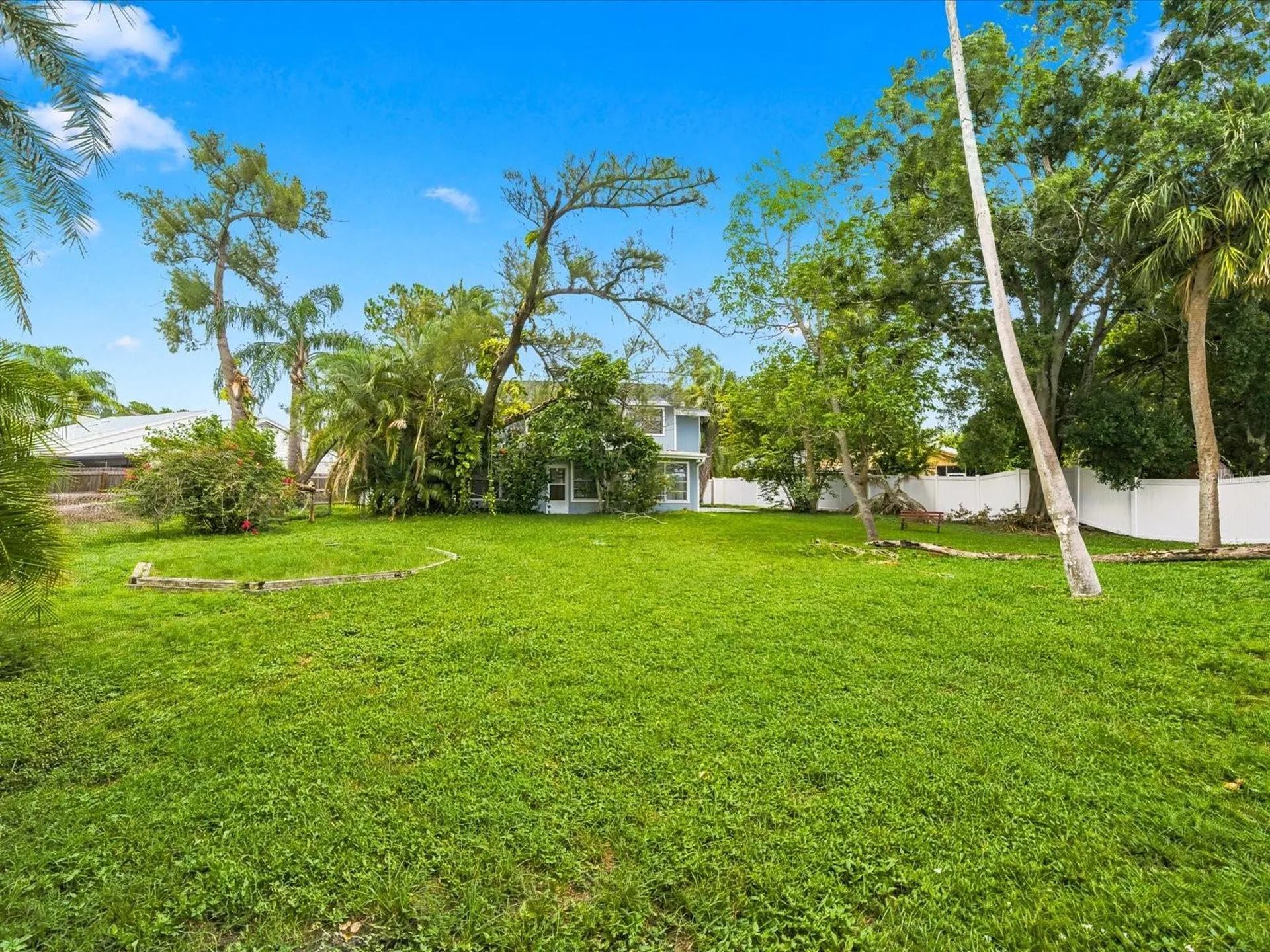 11314 Laurel Crest Lane Tampa FL 33624