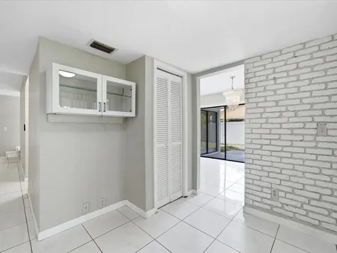 11314 Laurel Crest Lane Tampa FL 33624