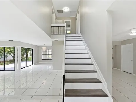 11314 Laurel Crest Lane Tampa FL 33624