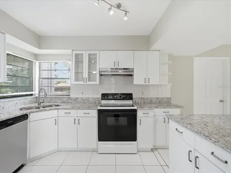 11314 Laurel Crest Lane Tampa FL 33624