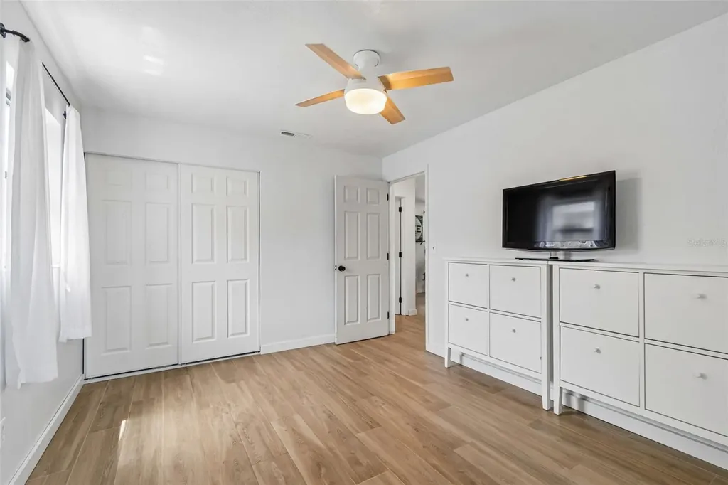 11555 63rd Avenue Seminole FL 33772