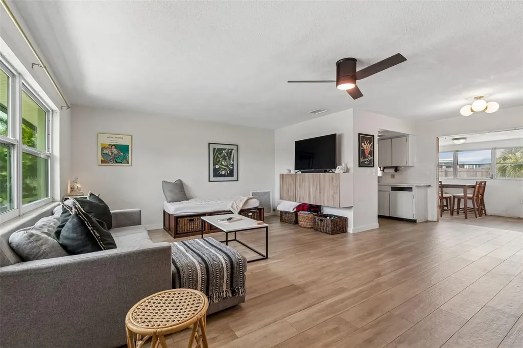 11555 63rd Avenue Seminole FL 33772