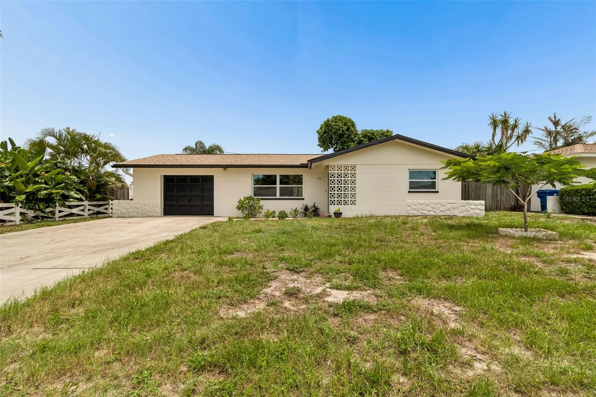 11555 63rd Avenue Seminole FL 33772