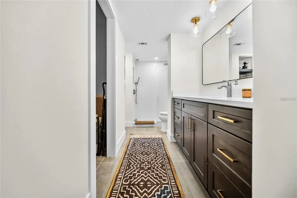 2617 Cove Cay Drive Clearwater FL 33760