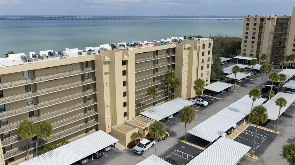 2617 Cove Cay Drive Clearwater FL 33760