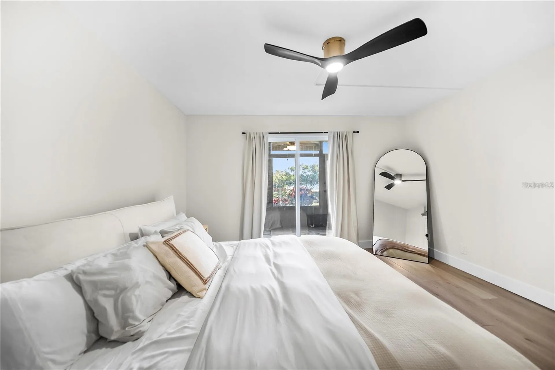 2617 Cove Cay Drive Clearwater FL 33760