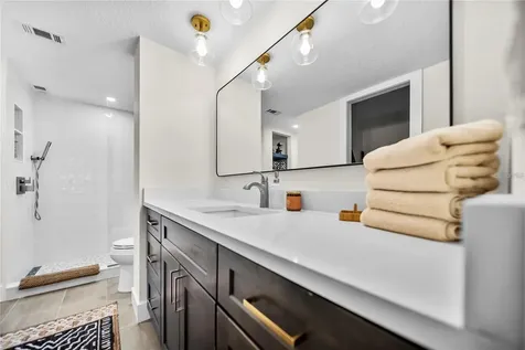2617 Cove Cay Drive Clearwater FL 33760