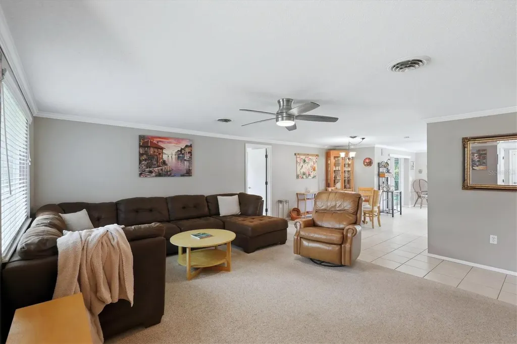383 E Wentworth Circle Englewood FL 34223