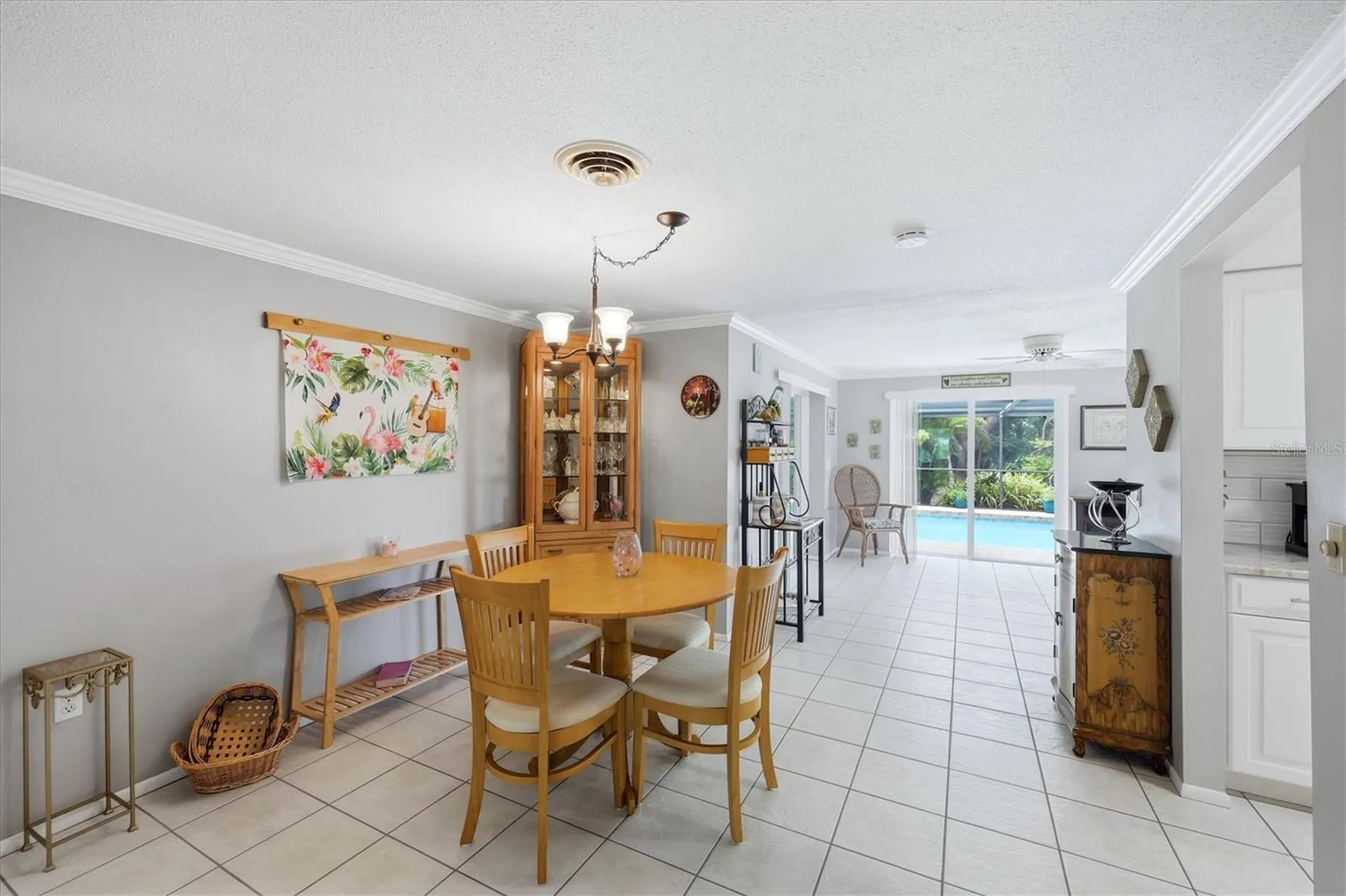 383 E Wentworth Circle Englewood FL 34223
