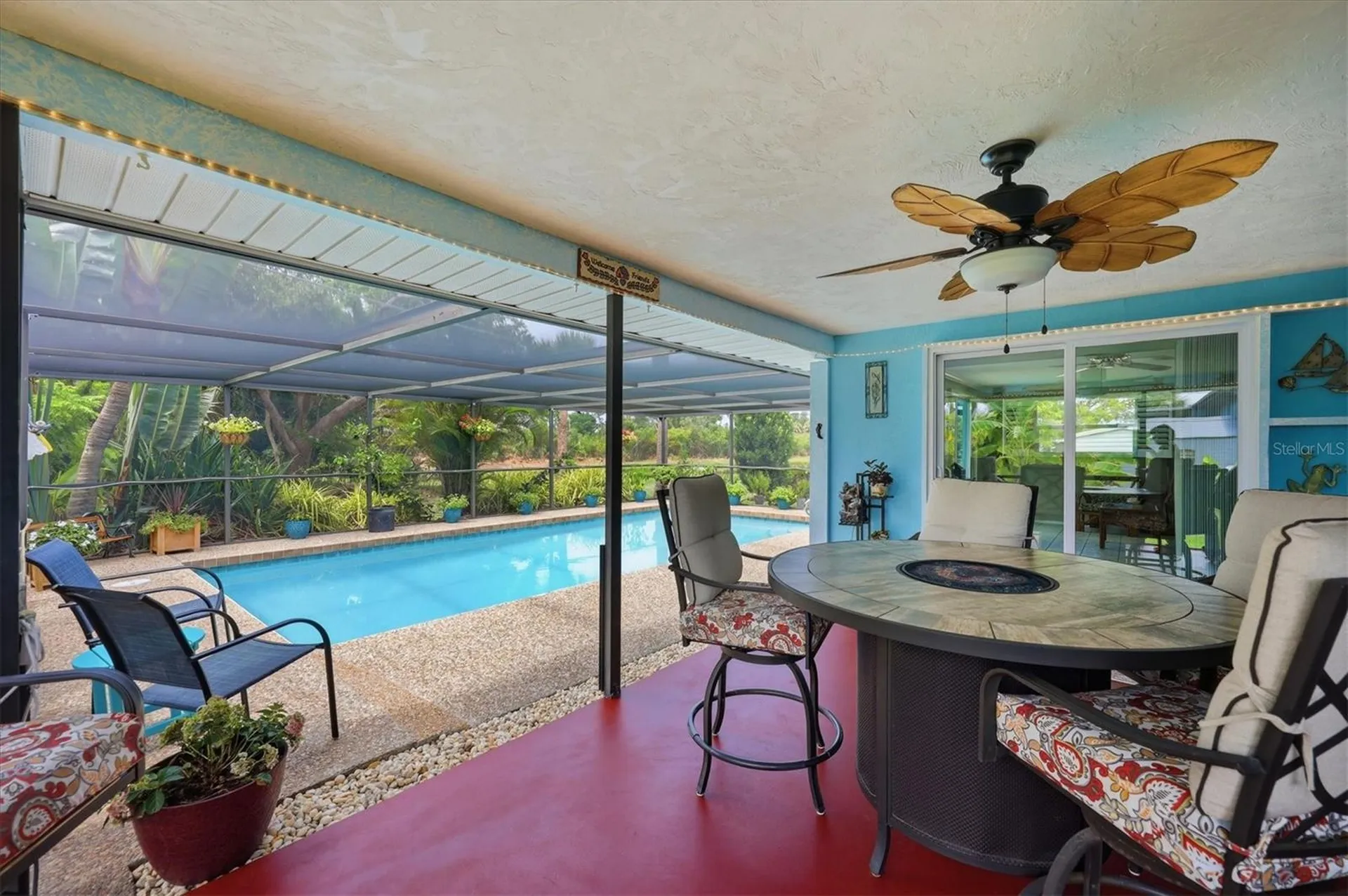 383 E Wentworth Circle Englewood FL 34223