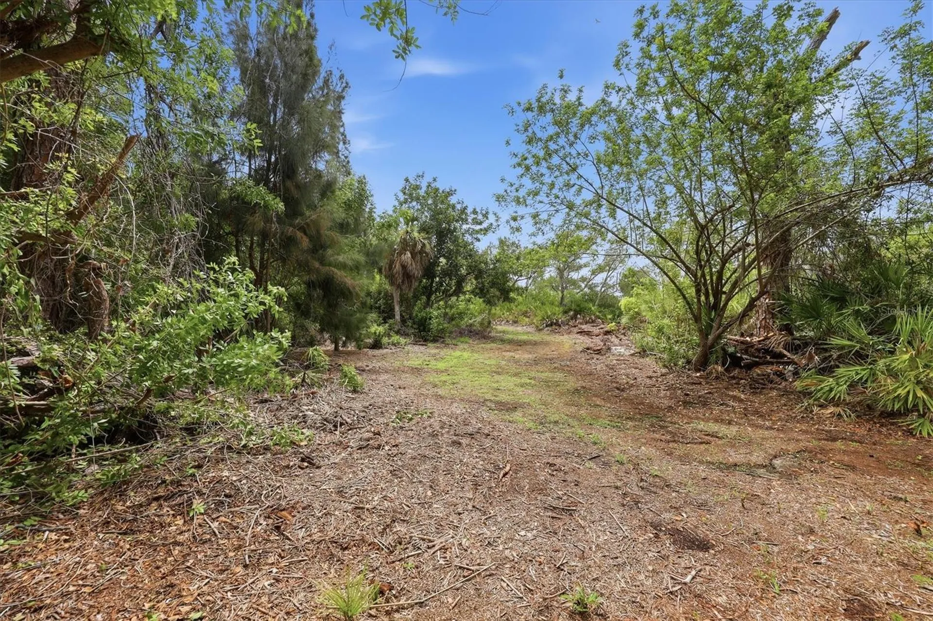 383 E Wentworth Circle Englewood FL 34223