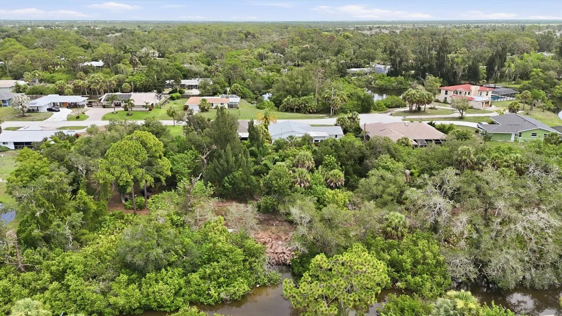 383 E Wentworth Circle Englewood FL 34223