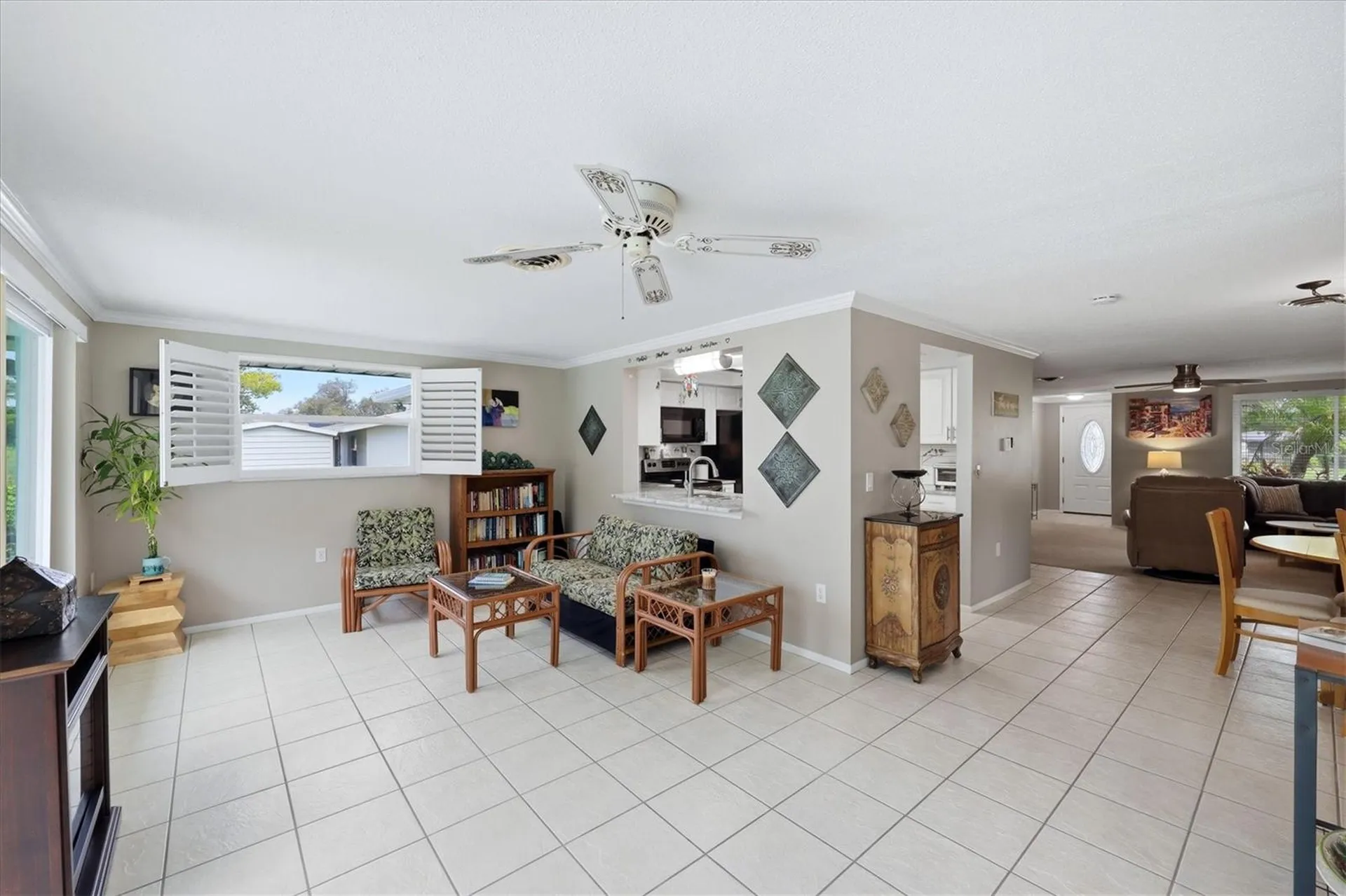 383 E Wentworth Circle Englewood FL 34223