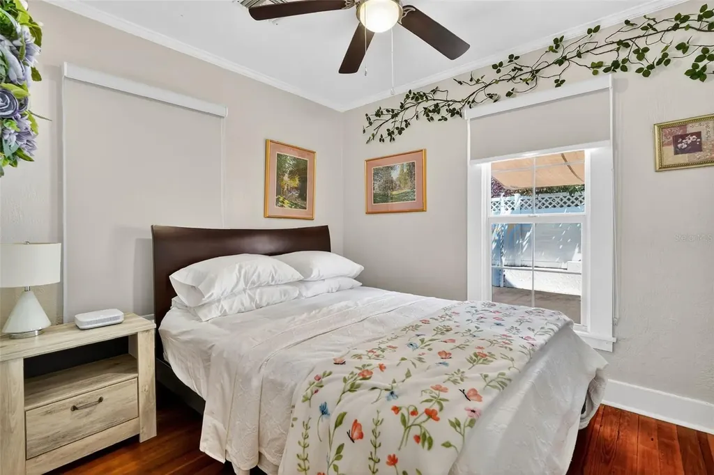 418 E 10th Avenue Mount Dora FL 32757