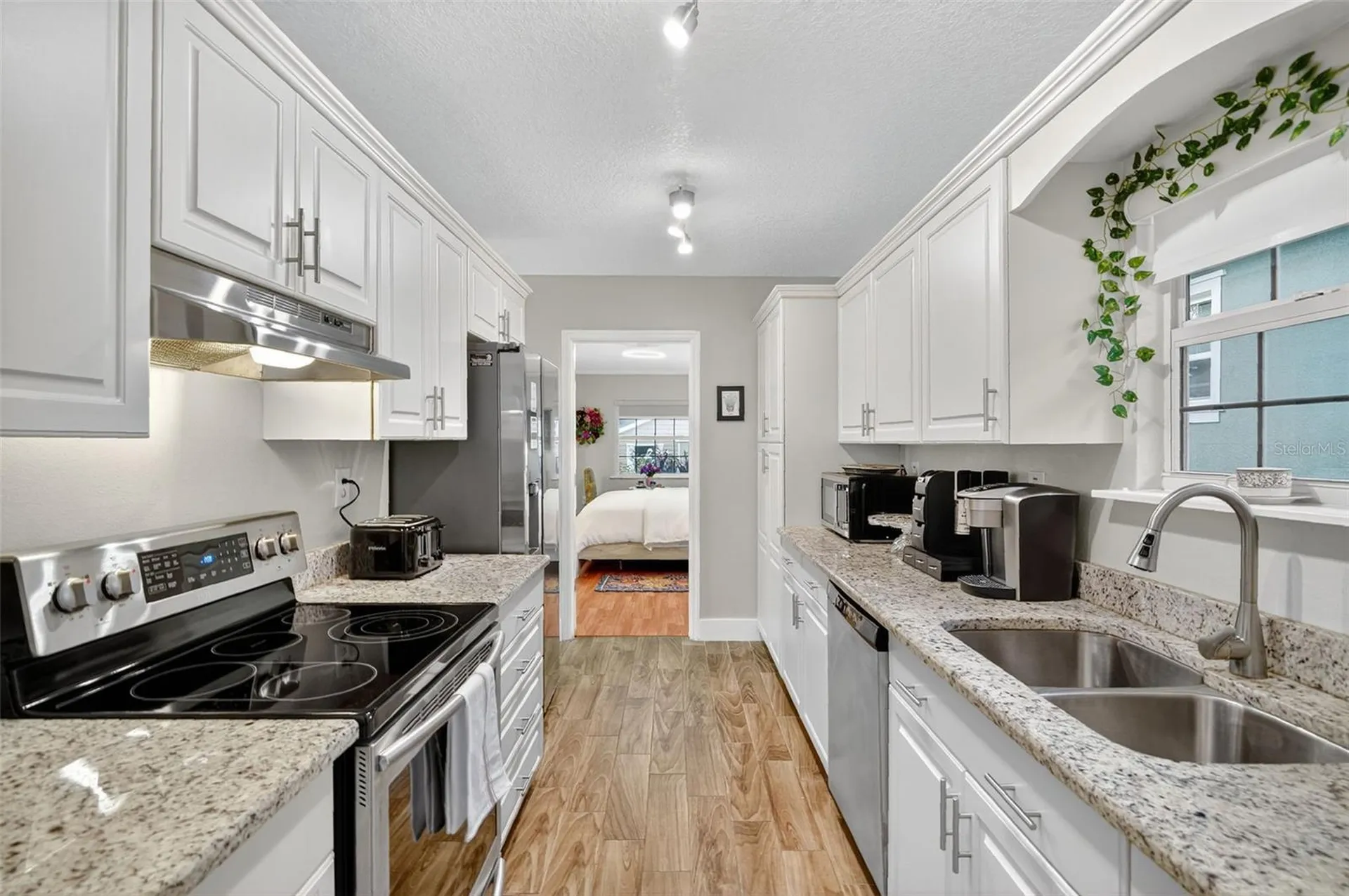 418 E 10th Avenue Mount Dora FL 32757