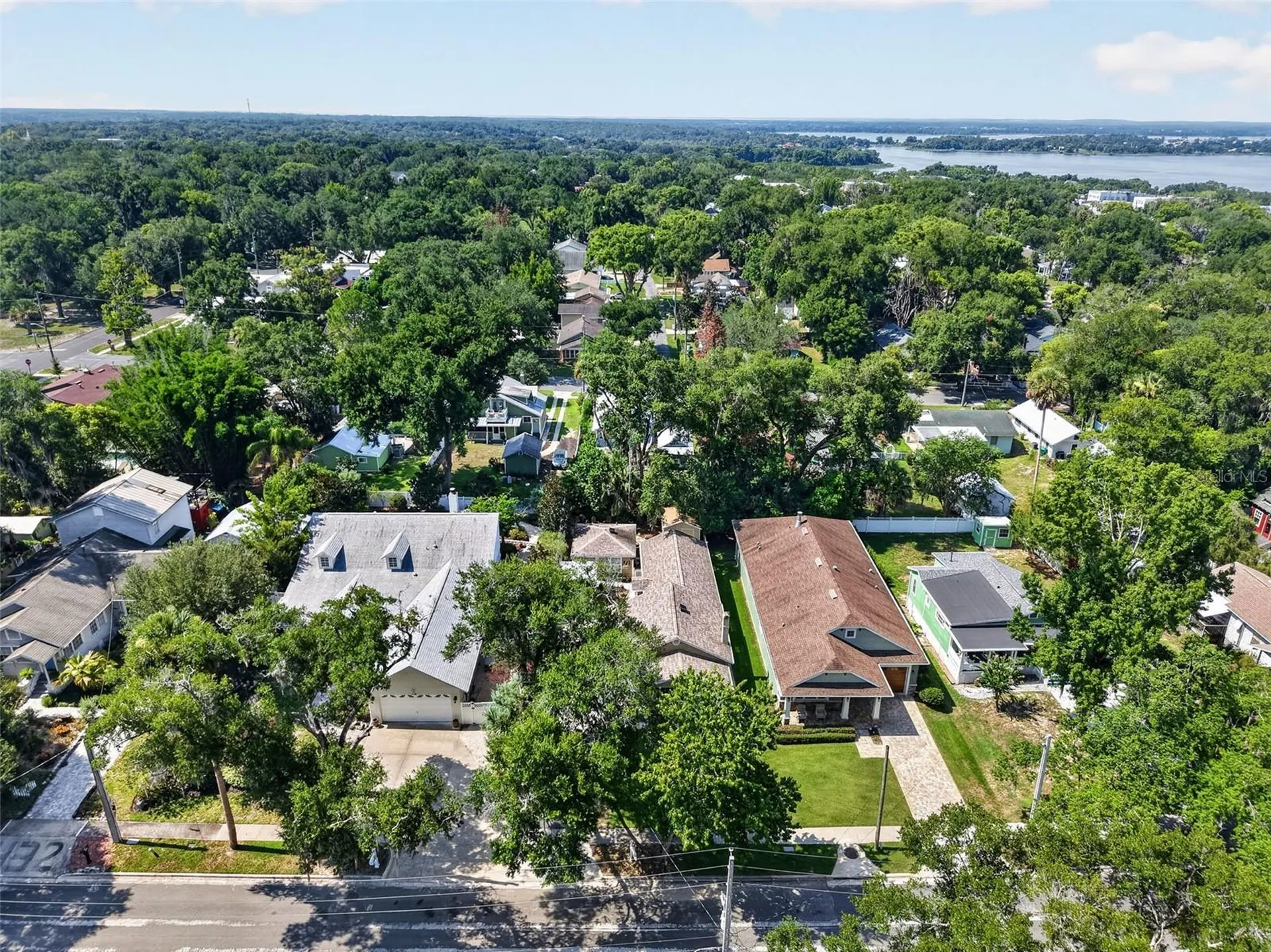 418 E 10th Avenue Mount Dora FL 32757