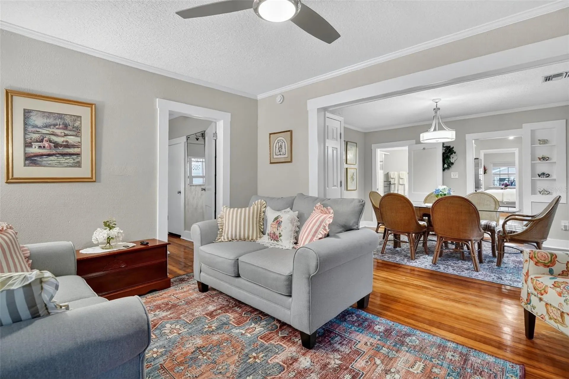 418 E 10th Avenue Mount Dora FL 32757