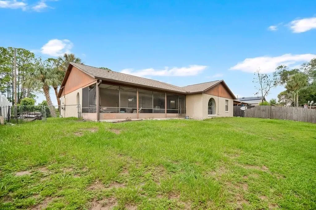 1141 Doyle Road Deltona FL 32725