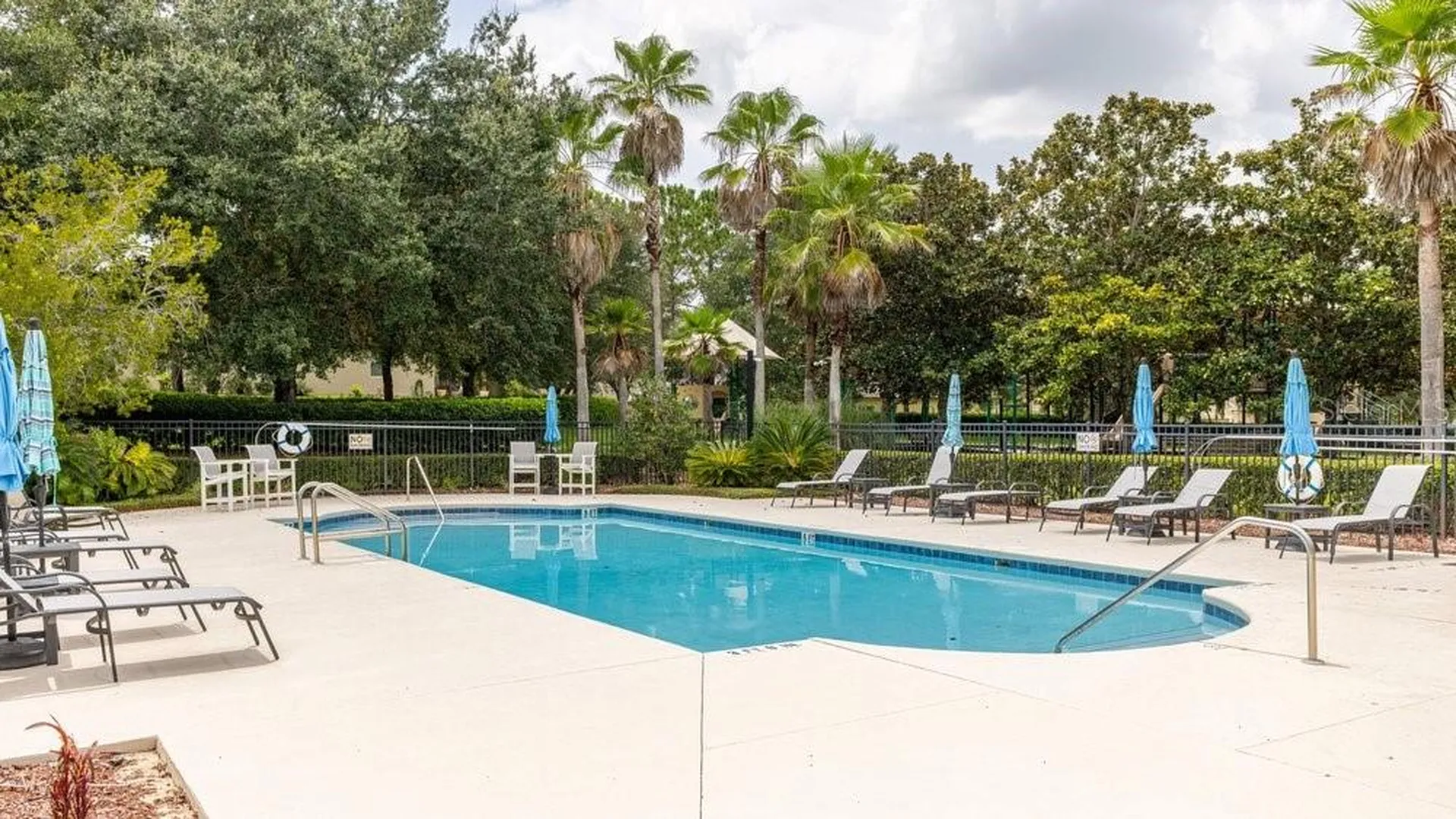 5911 Whisper Pine Drive Leesburg FL 34748
