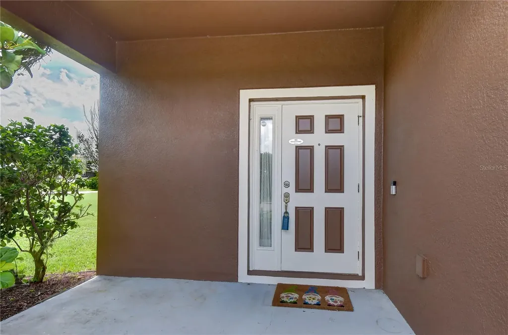 2451 Dakota Rock Drive Ruskin FL 33570