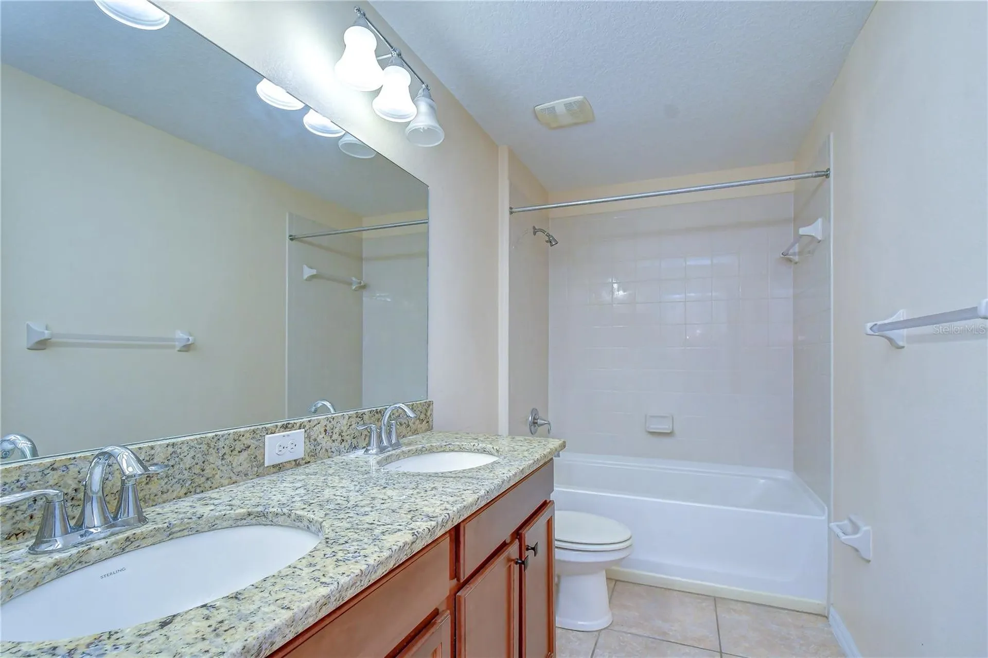 2451 Dakota Rock Drive Ruskin FL 33570