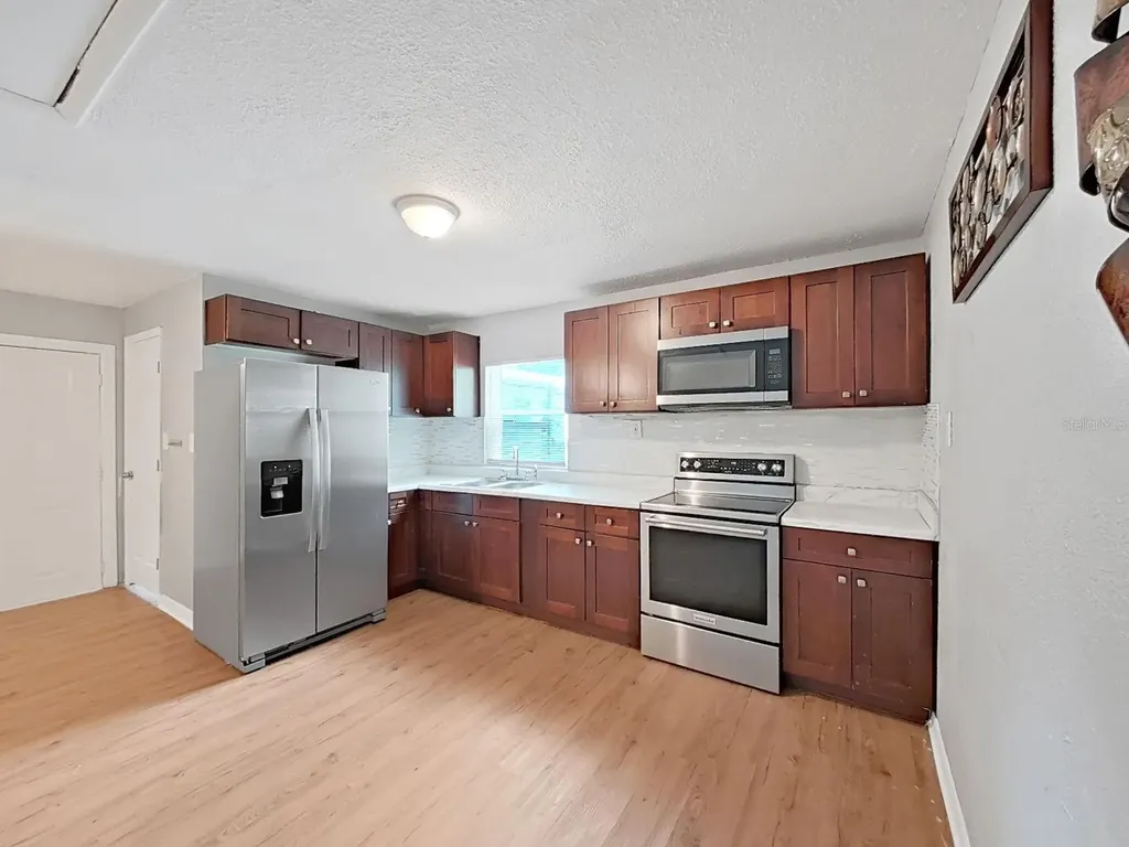 1514 E North Bay Street Tampa FL 33610