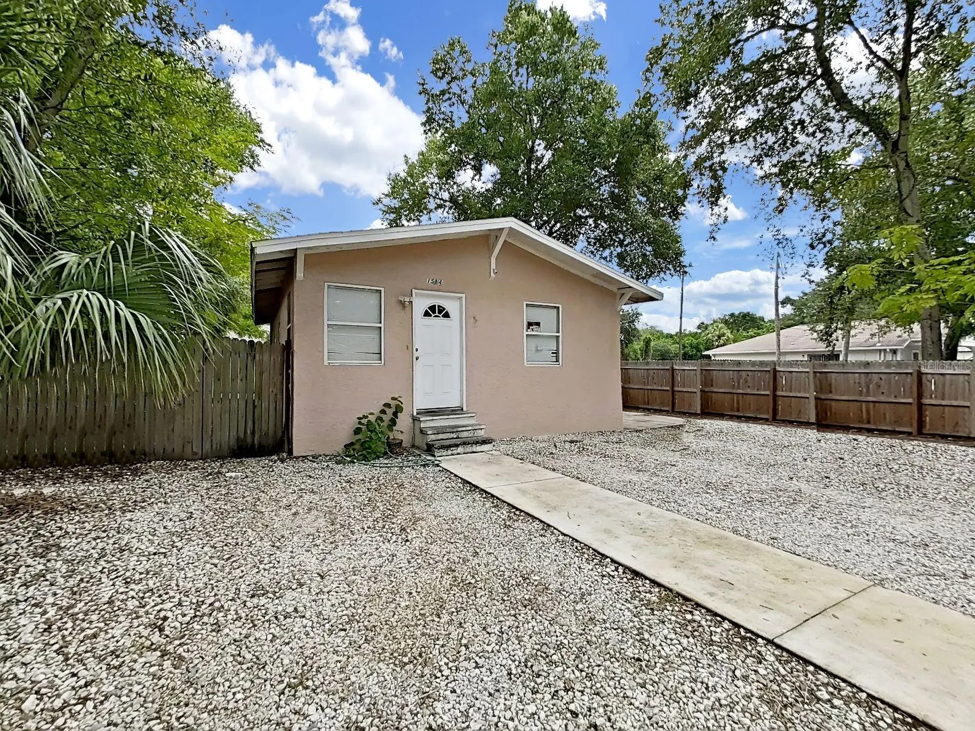 1514 E North Bay Street Tampa FL 33610