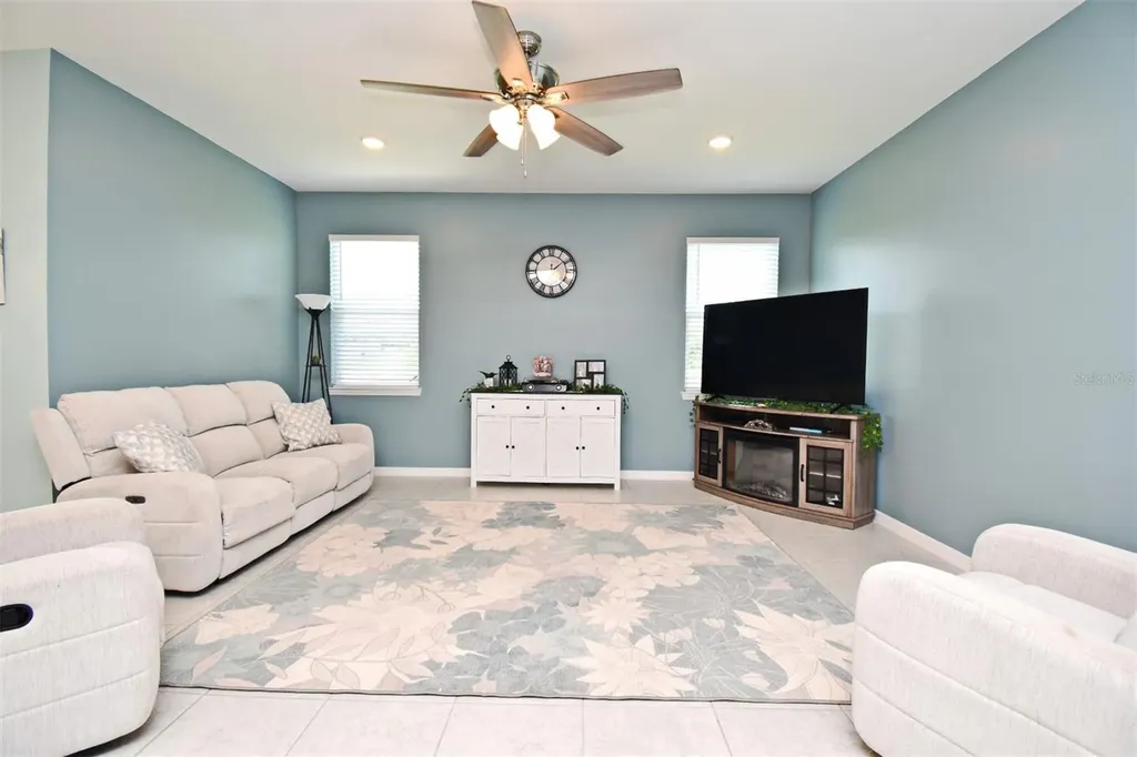 33291 Rembrandt Lane Sorrento FL 32776