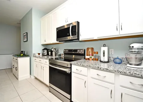 33291 Rembrandt Lane Sorrento FL 32776