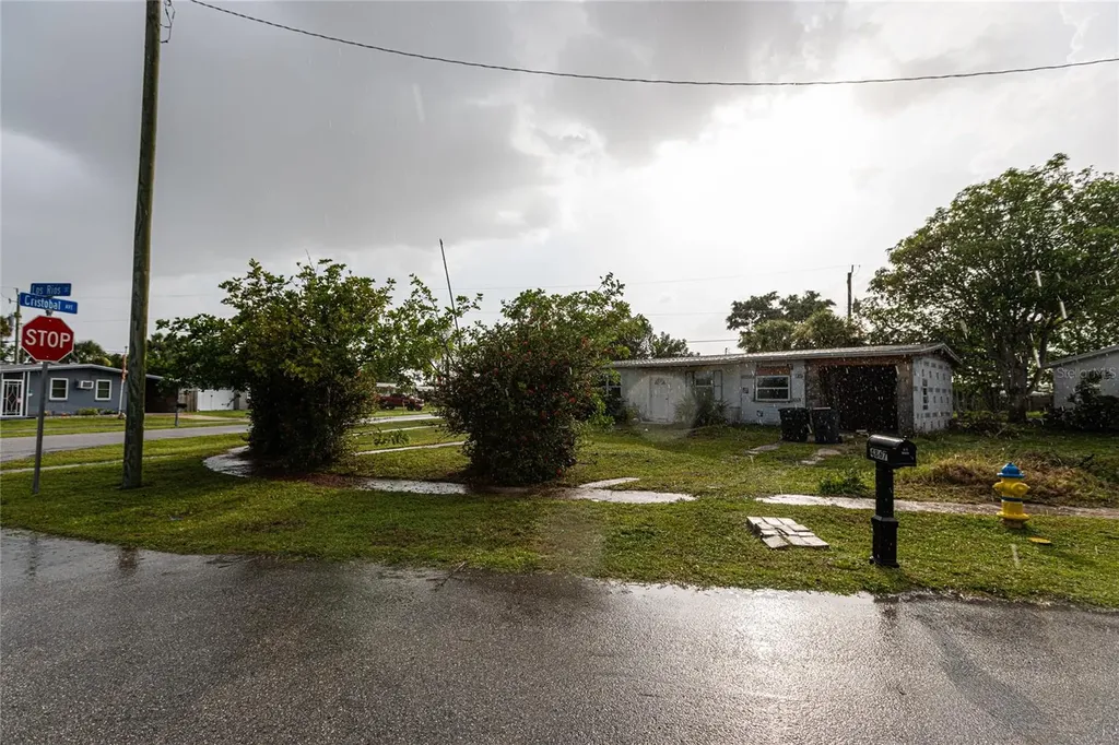 4867 Los Rios Street North Port FL 34287