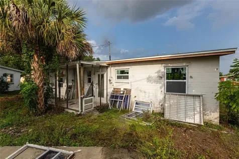 4867 Los Rios Street North Port FL 34287
