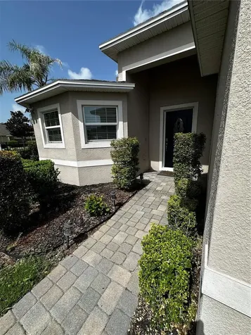 262 Lake Mariana Place Auburndale FL 33823