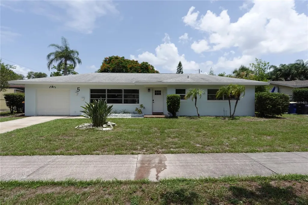 5 S Hercules Avenue Clearwater FL 33765