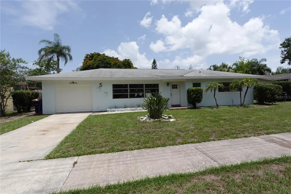 5 S Hercules Avenue Clearwater FL 33765