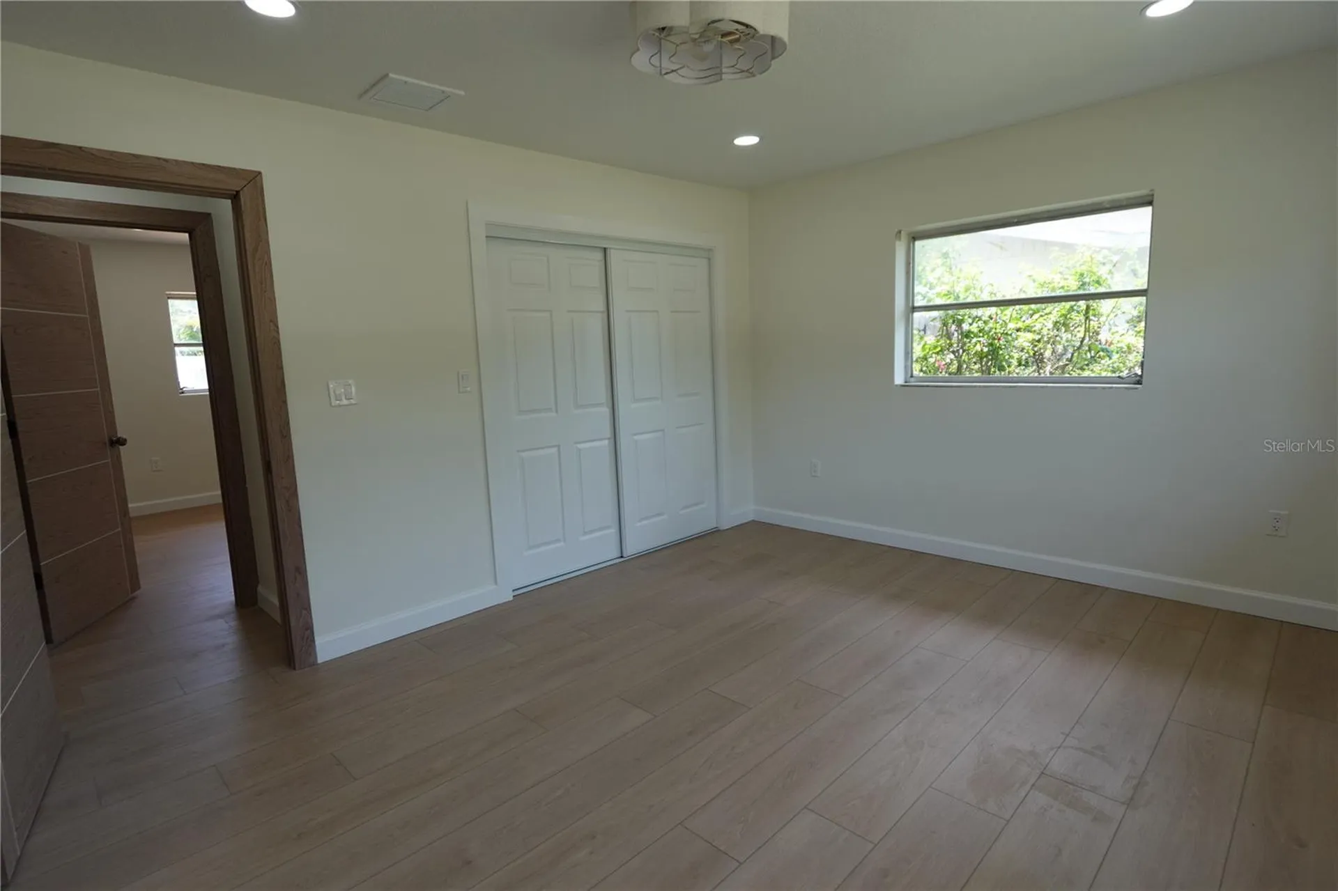 5 S Hercules Avenue Clearwater FL 33765