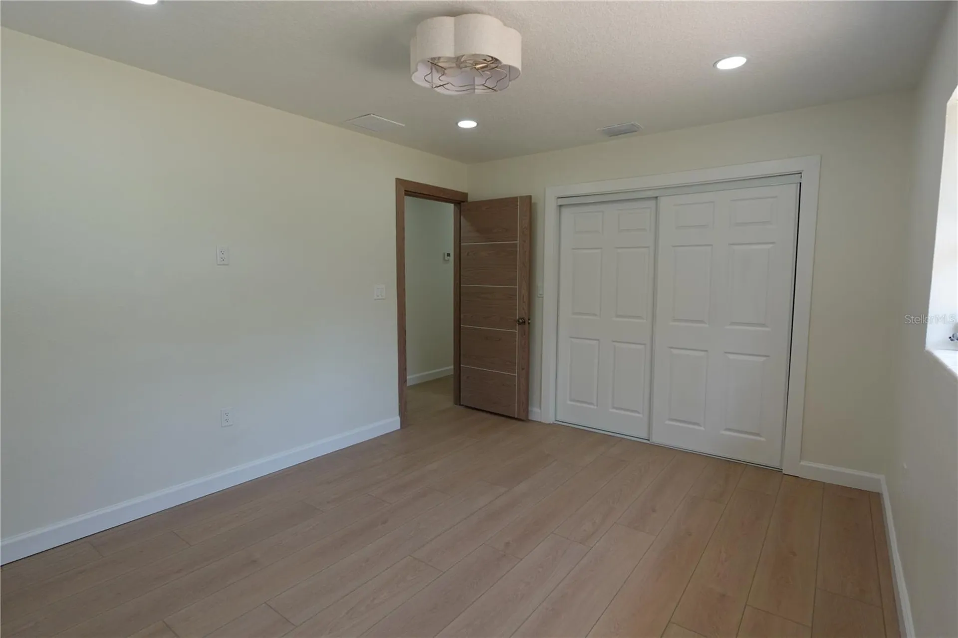 5 S Hercules Avenue Clearwater FL 33765