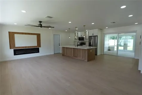 5 S Hercules Avenue Clearwater FL 33765