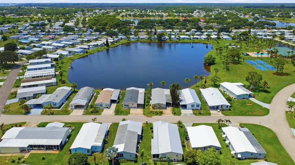 5374 Hammerstone Court Micco FL 32976