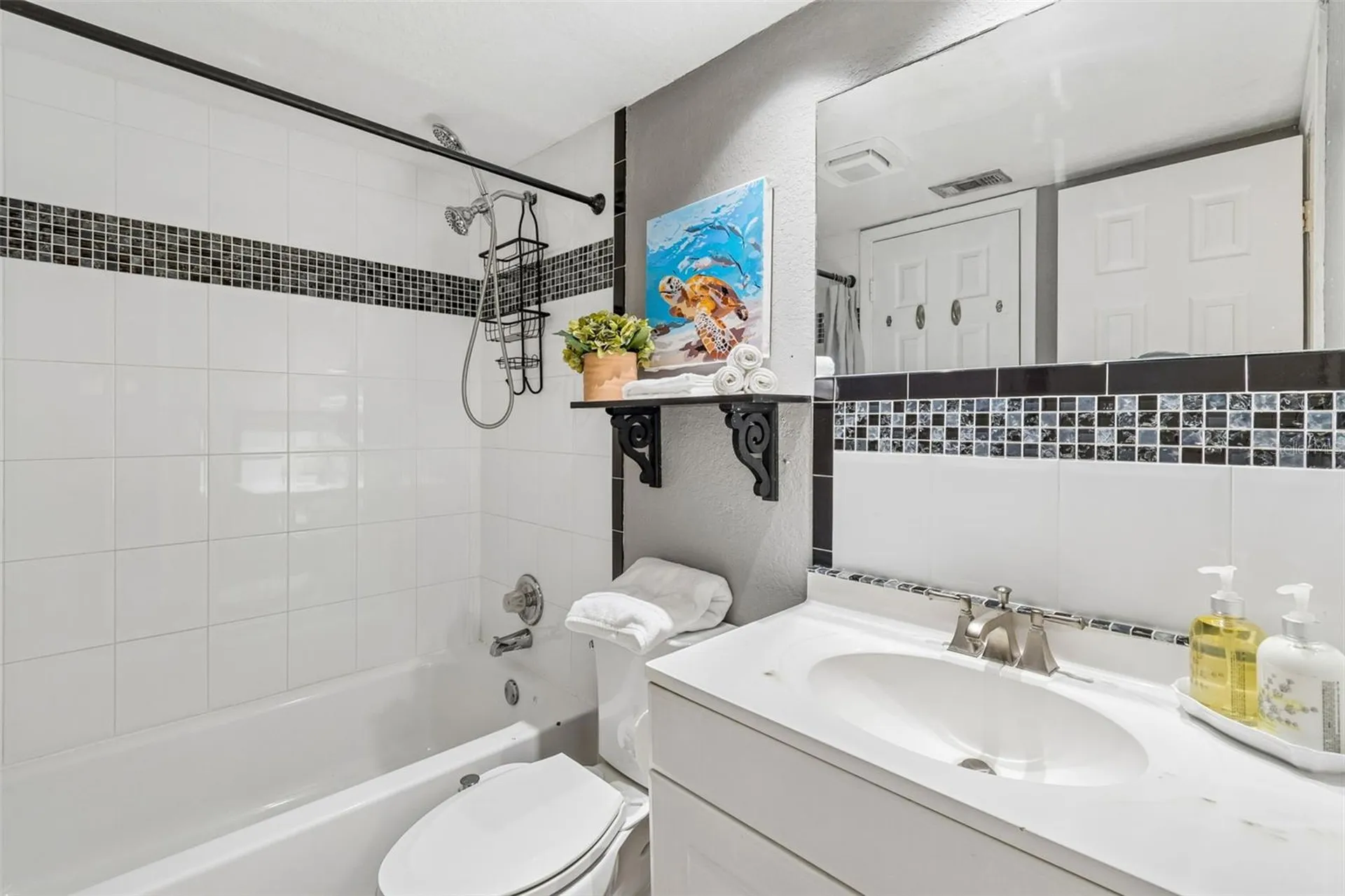 3841 S Lake Drive Tampa FL 33614