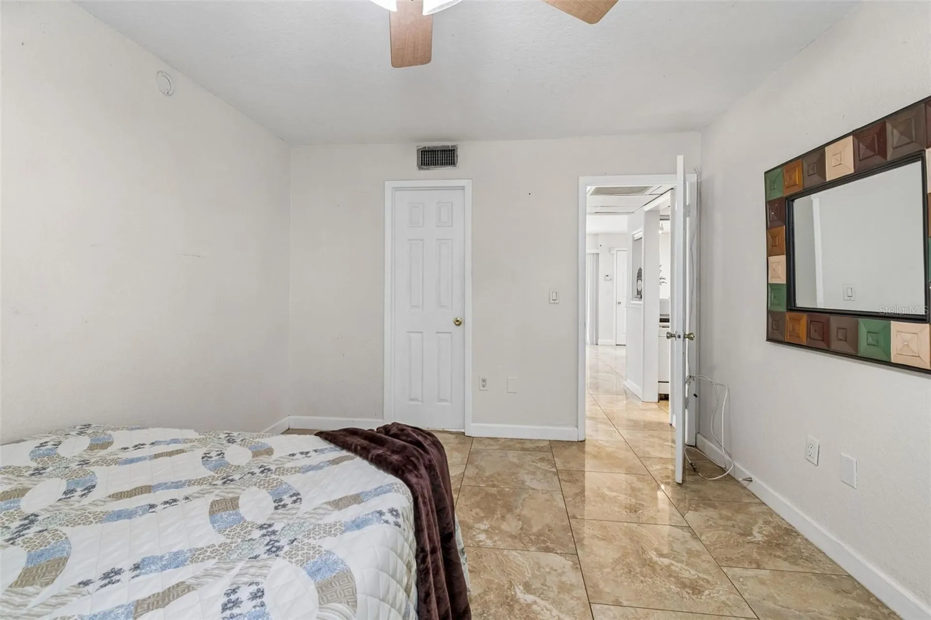 3841 S Lake Drive Tampa FL 33614
